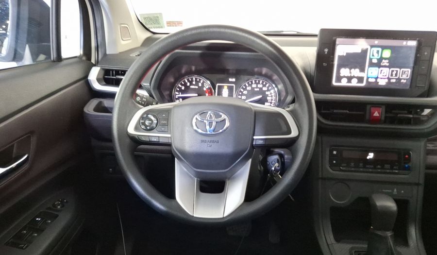 Toyota Avanza 1.5 XLE CVT Minivan 2022