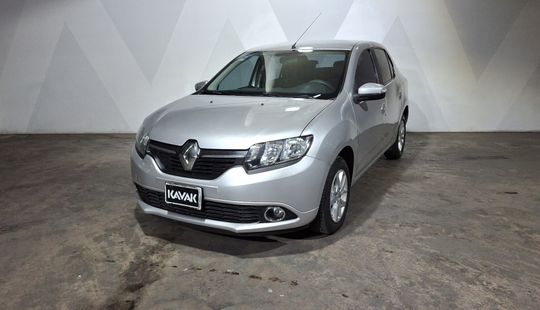 Renault • Logan