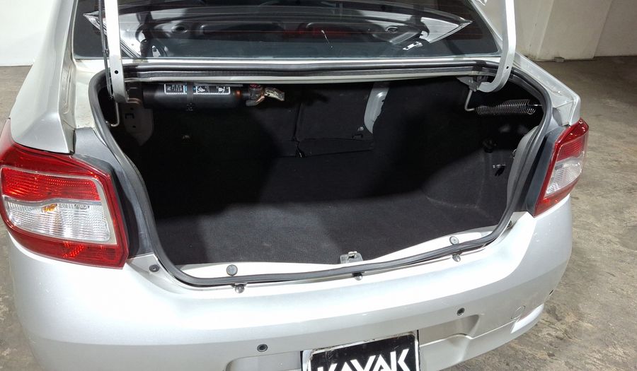 Renault Logan 1.6 DYNAMIQUE AT Sedan 2017