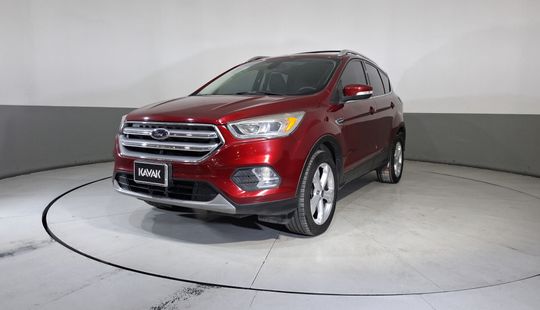 Ford • Escape