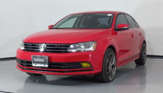Volkswagen • Jetta