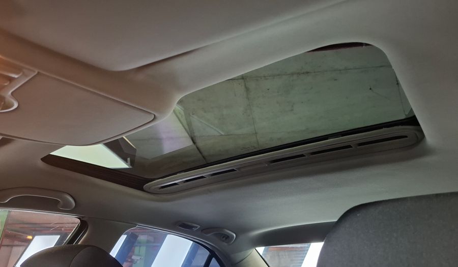 Volkswagen Bora 2.0 TRENDLINE TIPTRONIC Sedan 2011