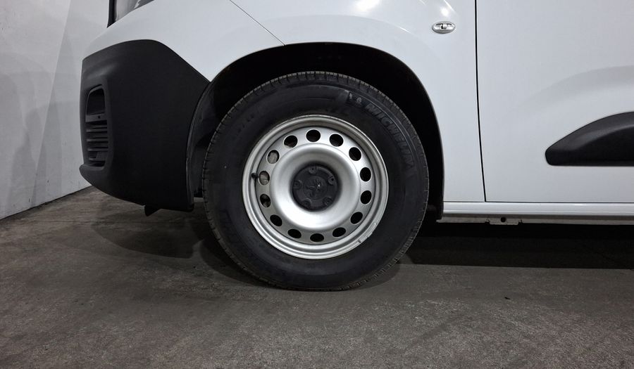 Peugeot Partner BEV 50KWH MAXI PACK AUTO Van 2023