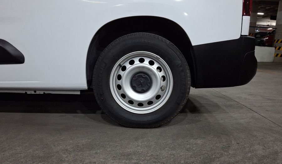 Peugeot Partner BEV 50KWH MAXI PACK AUTO Van 2023
