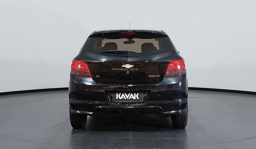 Chevrolet Onix 1.4 SPE/4 LT Hatchback 2013