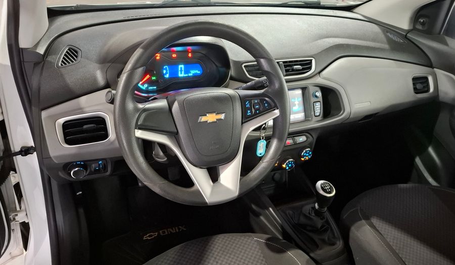 Chevrolet Onix 1.4 LT Hatchback 2018