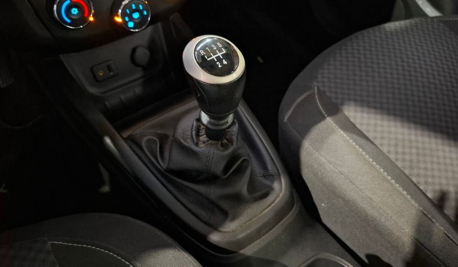 Chevrolet Onix 1.4 LT Hatchback 2018