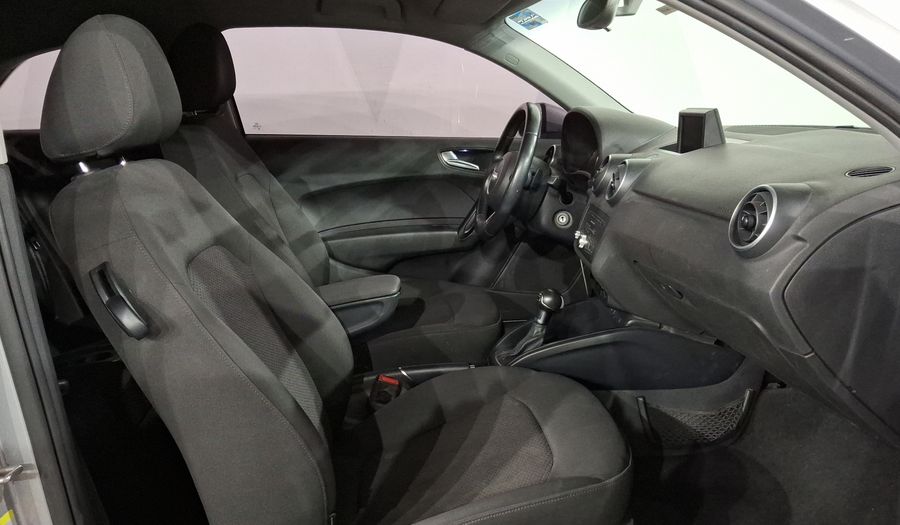 Audi A1 1.4 TFSI COOL S TRONIC Hatchback 2015