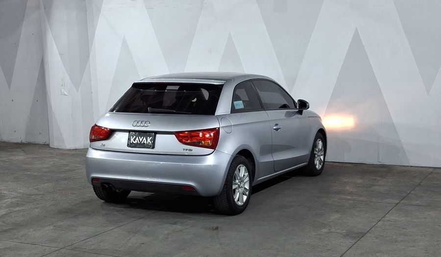 Audi A1 1.4 TFSI COOL S TRONIC Hatchback 2015