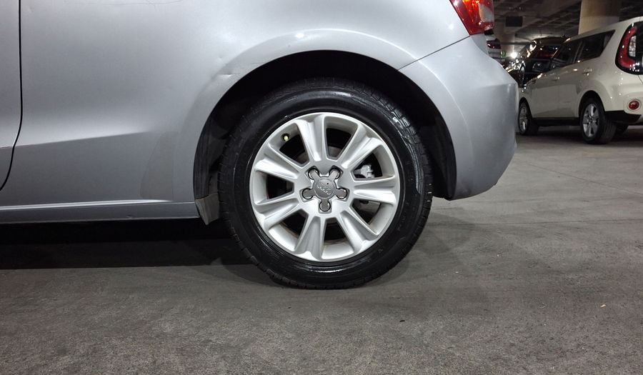 Audi A1 1.4 TFSI COOL S TRONIC Hatchback 2015