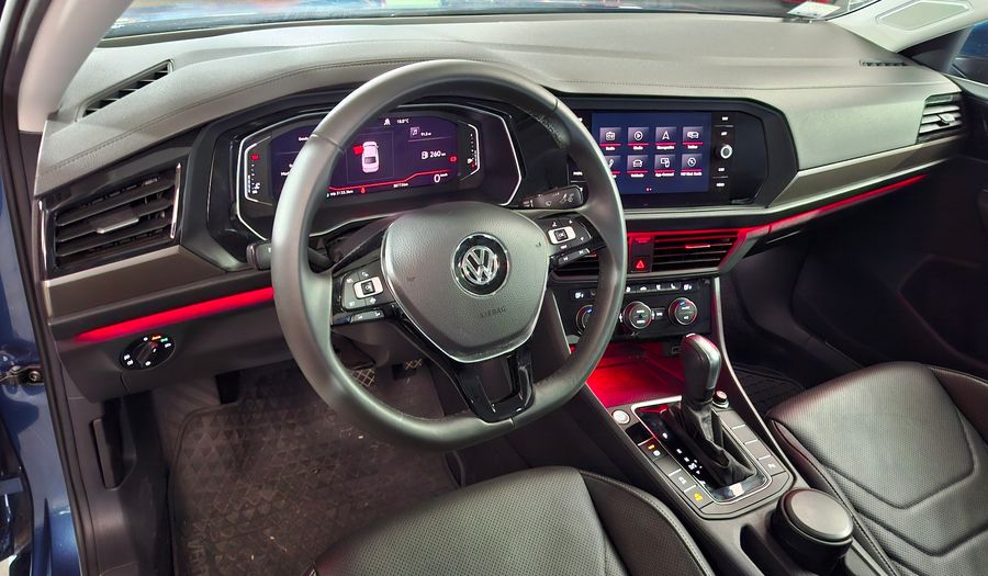 Volkswagen Vento 1.4 TSI HIGHLINE 250 AUTO Sedan 2020