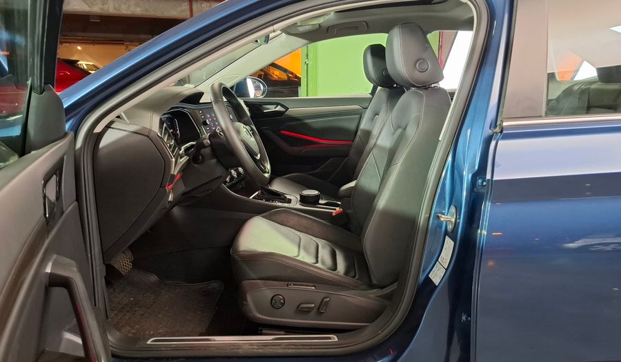 Volkswagen Vento 1.4 TSI HIGHLINE 250 AUTO Sedan 2020