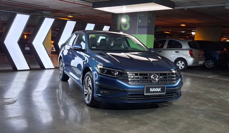 Volkswagen Vento 1.4 TSI HIGHLINE 250 AUTO Sedan 2020