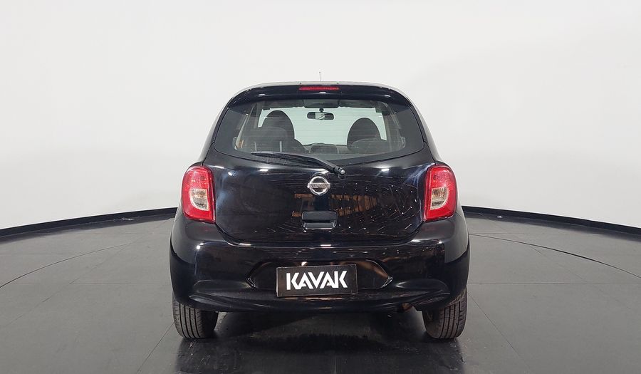 Nissan March 1.6 SV Hatchback 2017