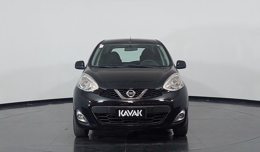 Nissan March 1.6 SV Hatchback 2017