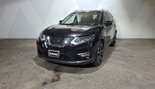 Nissan • X-Trail