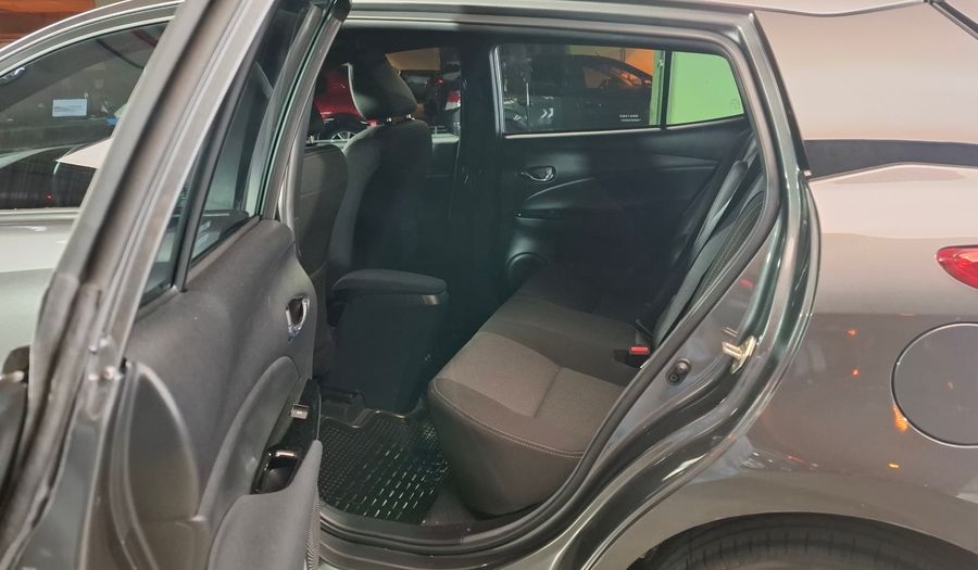 Toyota Yaris 1.5 XLS + CVT Hatchback 2025
