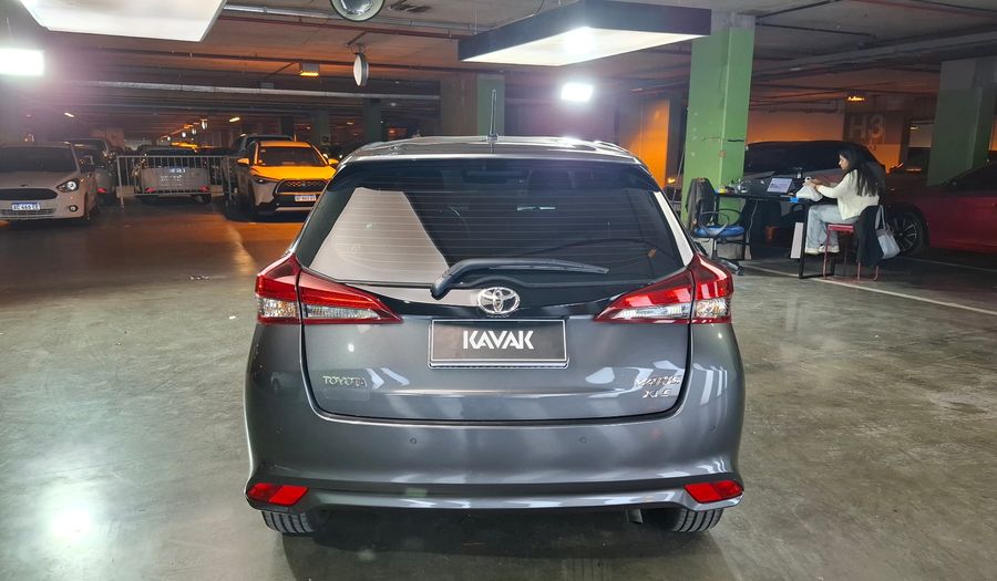 Toyota Yaris 1.5 XLS + CVT Hatchback 2025