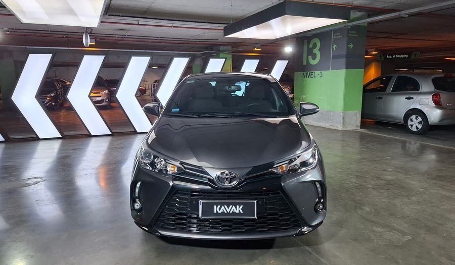 Toyota Yaris 1.5 XLS + CVT Hatchback 2025