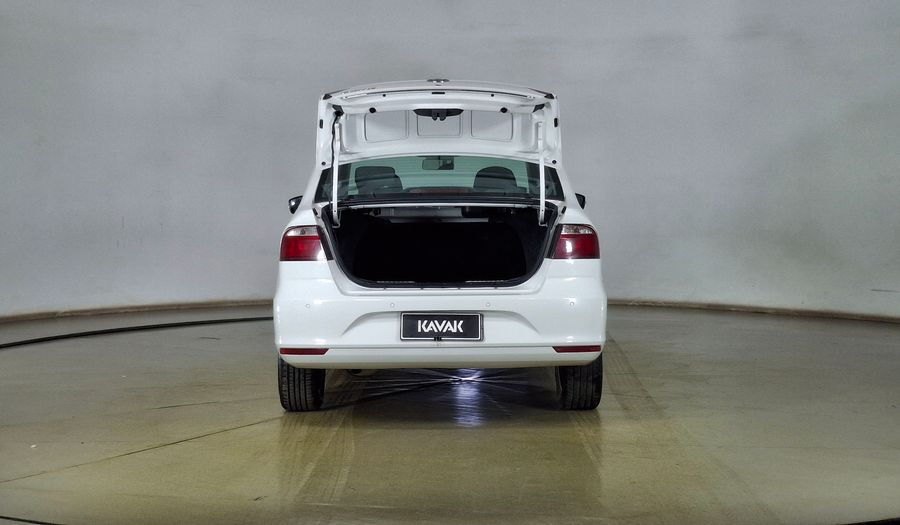 Volkswagen Voyage 1.6 HIGHLINE Sedan 2023