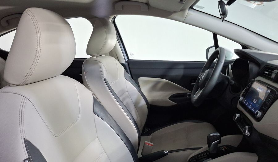 Nissan Versa 1.6 EXCLUSIVE CVT Sedan 2024