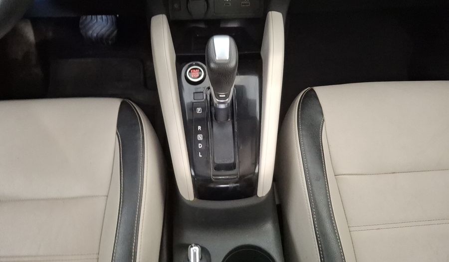 Nissan Versa 1.6 EXCLUSIVE CVT Sedan 2024