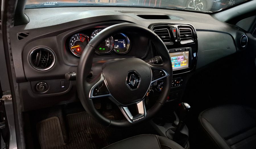 Renault Sandero Stepway 1.6 INTENS CVT Hatchback 2025