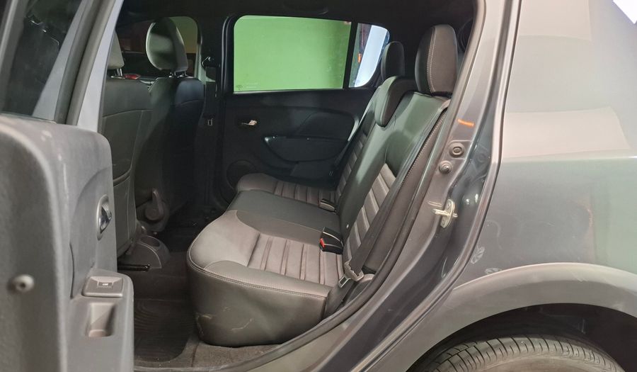 Renault Sandero Stepway 1.6 INTENS CVT Hatchback 2025