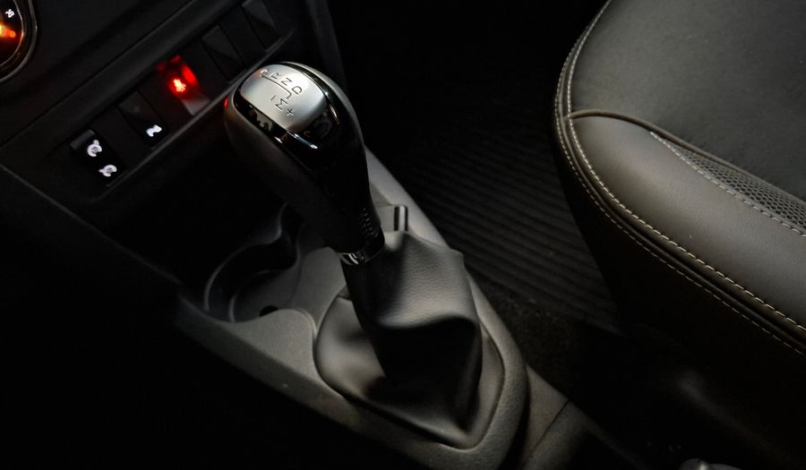 Renault Sandero Stepway 1.6 INTENS CVT Hatchback 2025