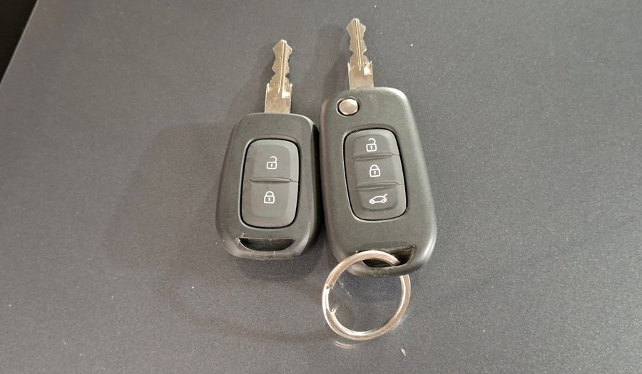 Renault Sandero Stepway 1.6 INTENS CVT Hatchback 2025