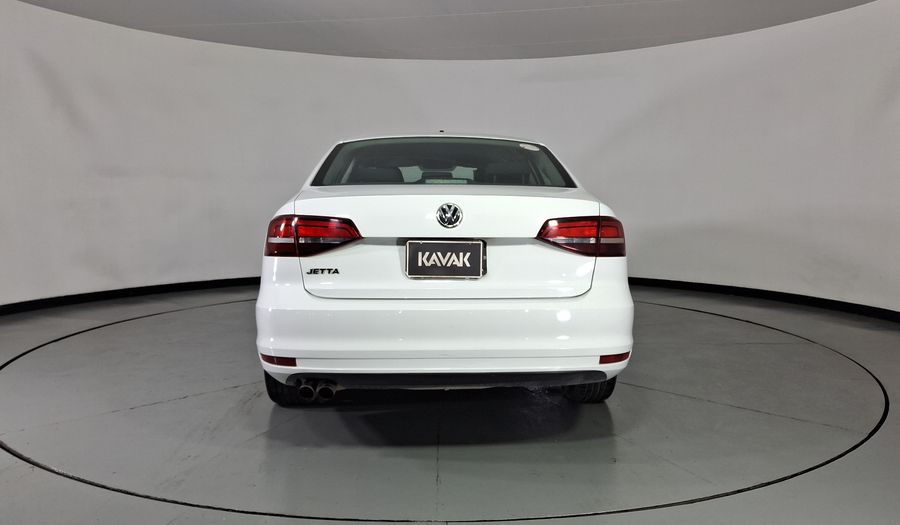 Volkswagen Jetta 2.0 MT Sedan 2016