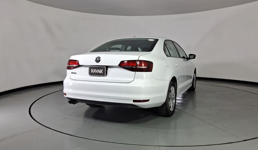Volkswagen Jetta 2.0 MT Sedan 2016