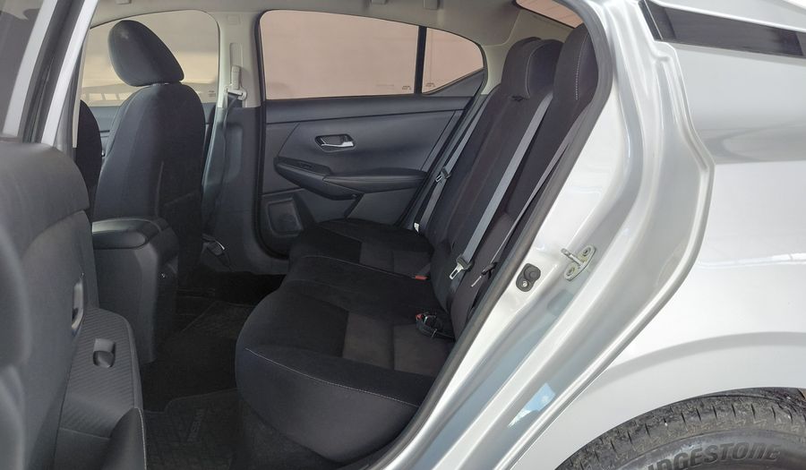 Nissan Sentra 2.0 ADVANCE Sedan 2021