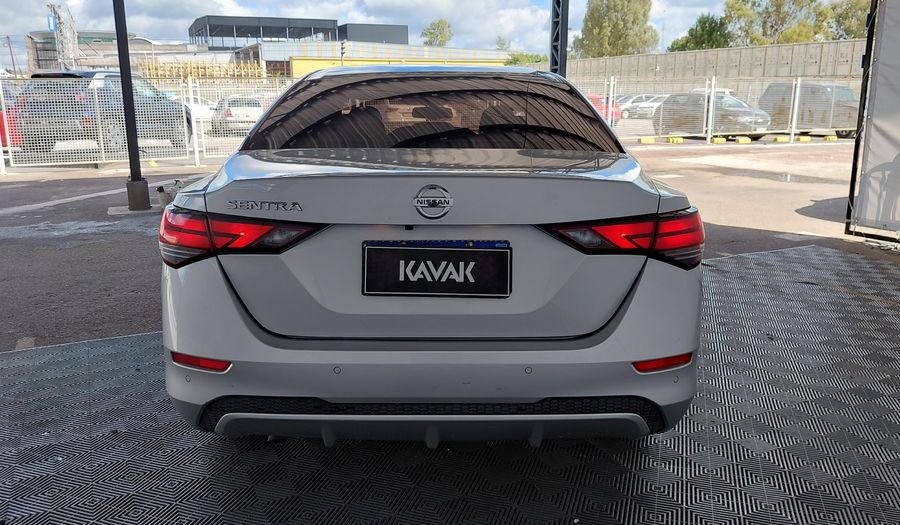 Nissan Sentra 2.0 ADVANCE Sedan 2021