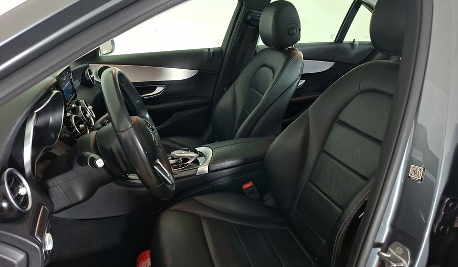 Mercedes Benz Clase C 1.5 200 AUTO SR Sedan 2019
