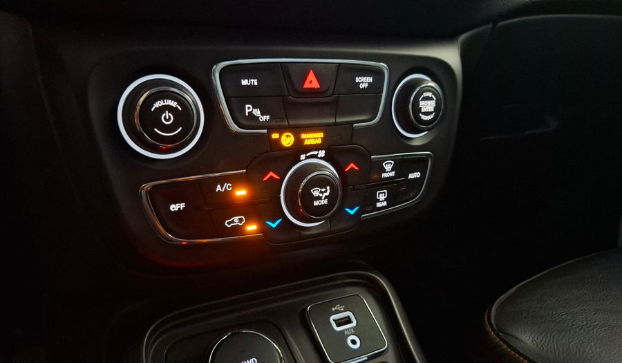 Jeep Compass 2.4 LONGITUDE AUTO 4WD MY18 Suv 2018