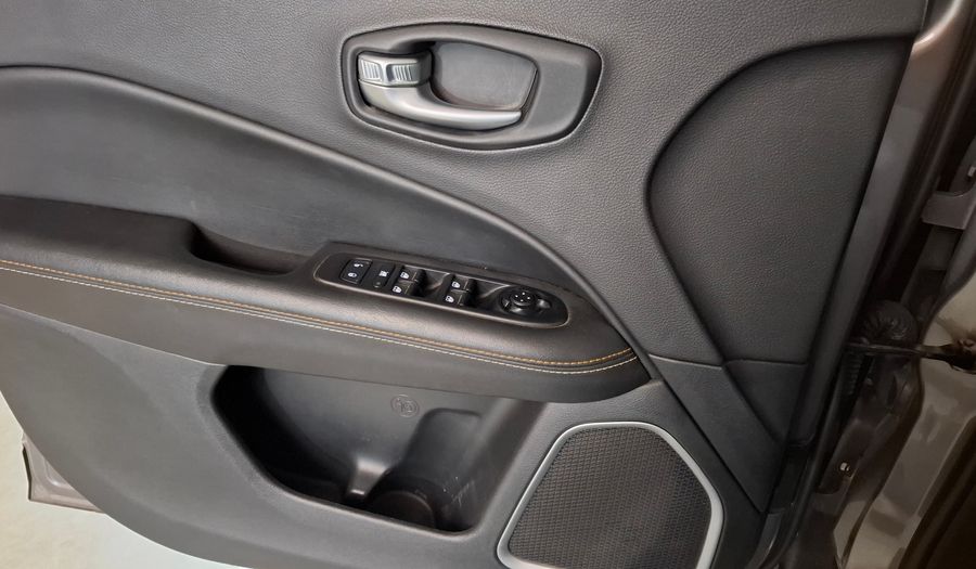 Jeep Compass 2.4 LONGITUDE AUTO 4WD MY18 Suv 2018