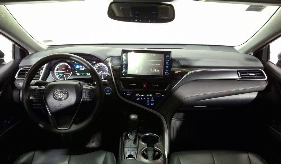 Toyota Camry 2.5 HEV SE NIGHTSHADE AUTO Sedan 2024