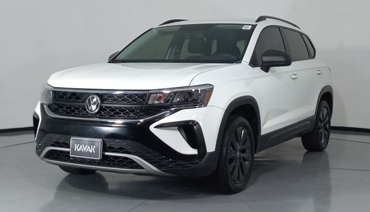 Volkswagen • Taos