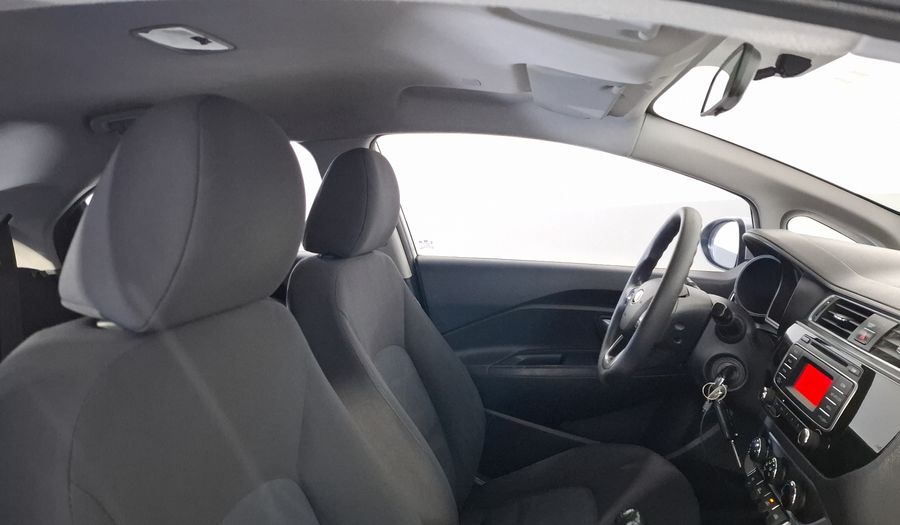 Kia Rio 1.6 LX MT Hatchback 2017