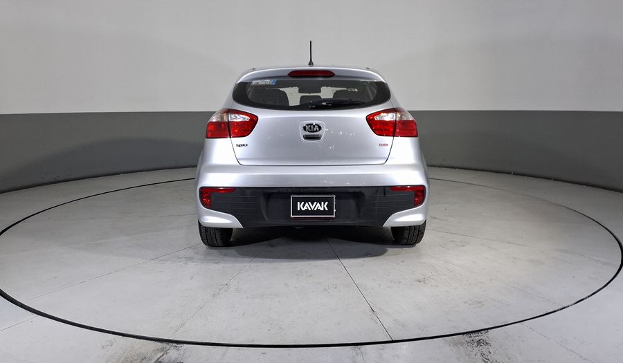 Kia Rio 1.6 LX MT Hatchback 2017