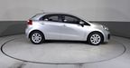 Kia Rio 1.6 LX MT Hatchback 2017