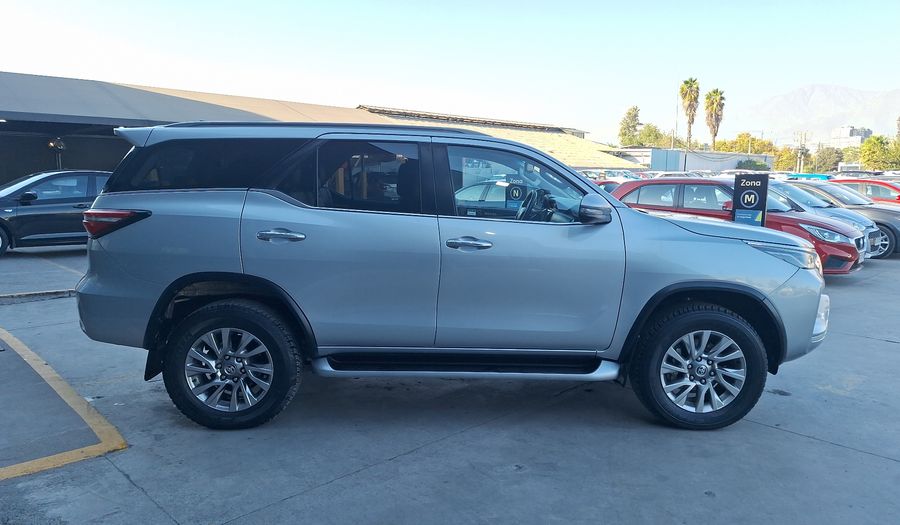 Toyota Fortuner 2.7 AUTO SRX Suv 2021