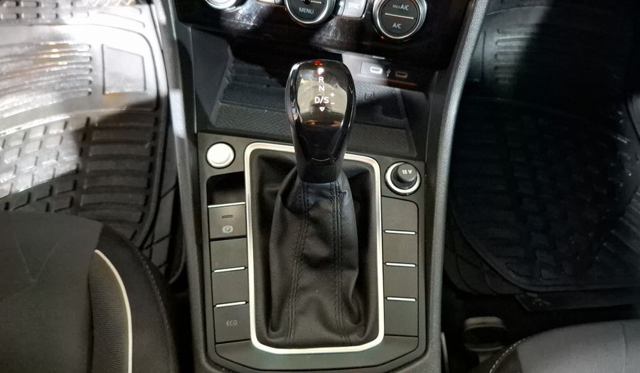 Volkswagen Jetta 1.4 COMFORTLINE AUTO Sedan 2025