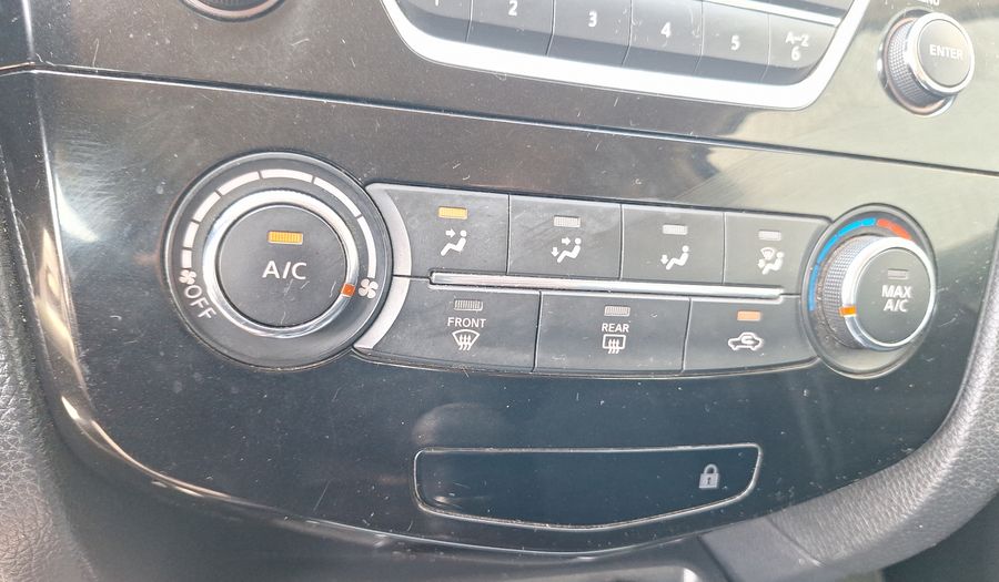 Nissan Qashqai 2.0 SENSE Hatchback 2016