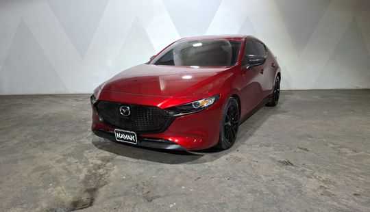 Mazda • Mazda 3