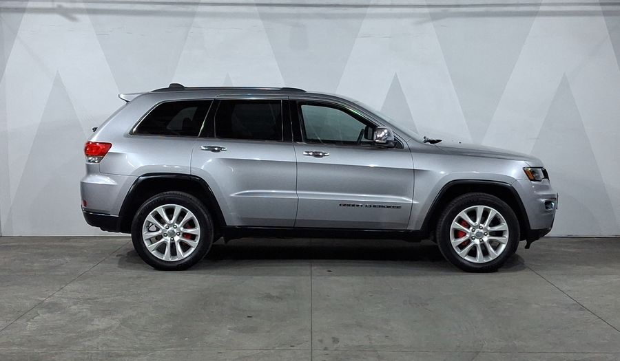 Jeep Grand Cherokee 3.6 LIMITED LUJO V6 4X2 Suv 2017