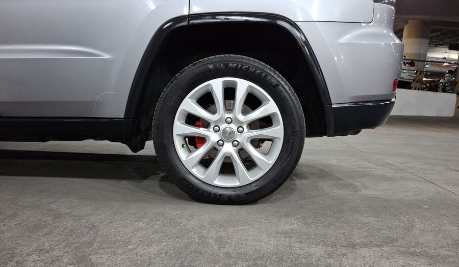 Jeep Grand Cherokee 3.6 LIMITED LUJO V6 4X2 Suv 2017