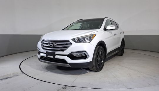 Hyundai • Santa Fe