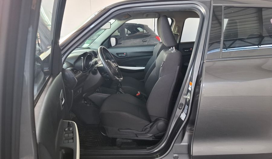 Suzuki Swift 1.2 16V GLX CVT Hatchback 2019